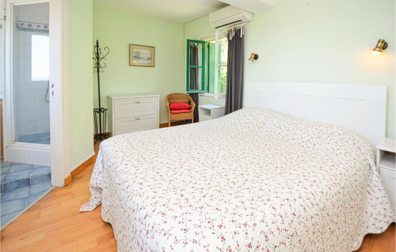 Cozy Home In Sete With Outdoor Swimming Pool Esterno foto